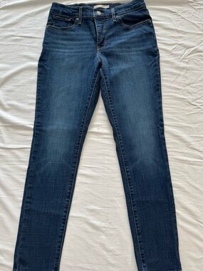 Dark Blue Women's Levi’s Skinny Jeans